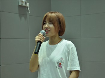 “如何拍摄一部纪录片”——36365路检测中心举办广西艺术学院八十周年校庆优秀毕业生系列讲座